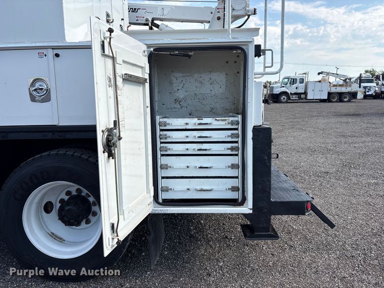 image for item EG9086 2012 Freightliner Business Class M2 utility / service truck
