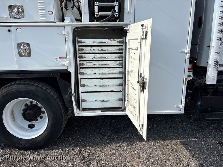 image for item EG9086 2012 Freightliner Business Class M2 utility / service truck