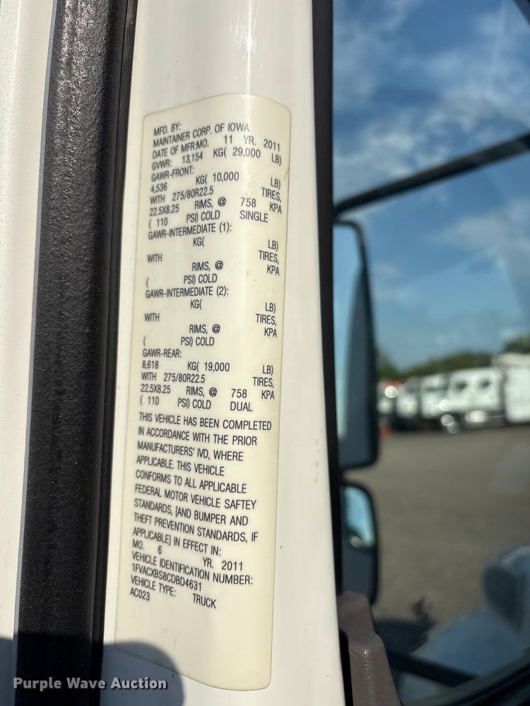 image for item EG9086 2012 Freightliner Business Class M2 utility / service truck
