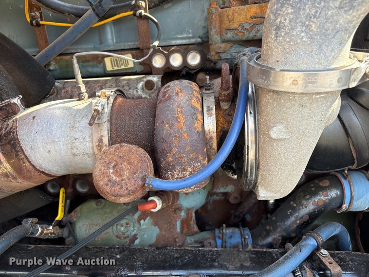 image for item EG9094 2001 Western Star 4900 dump truck