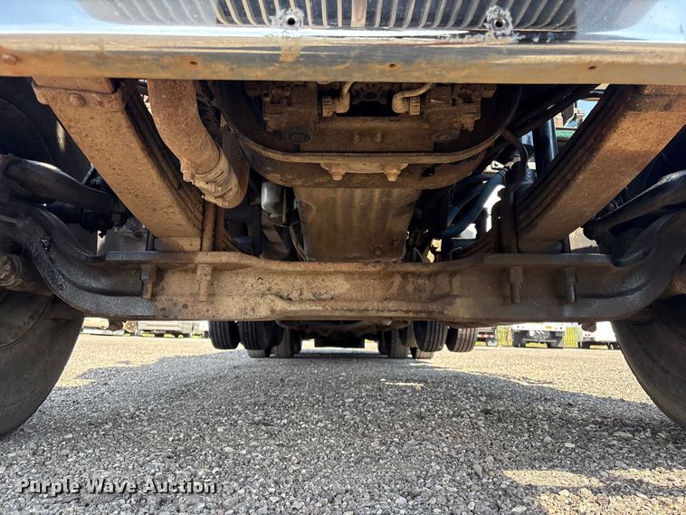 image for item EG9094 2001 Western Star 4900 dump truck