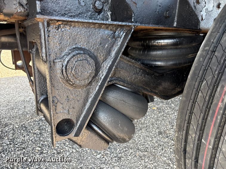 image for item EG9094 2001 Western Star 4900 dump truck