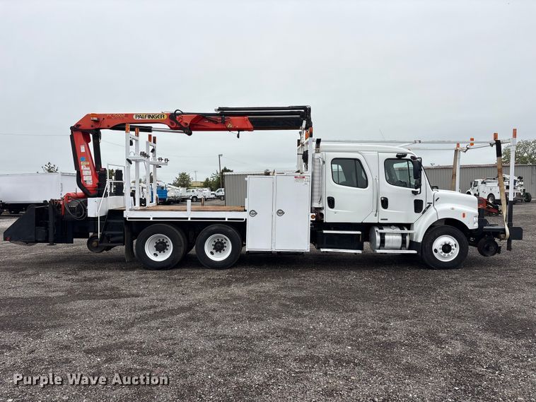 image for item EG9102 2005 Freightliner Business Class M2 Crew Cab crane truck