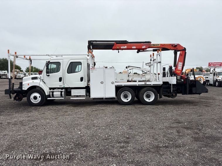 image for item EG9102 2005 Freightliner Business Class M2 Crew Cab crane truck