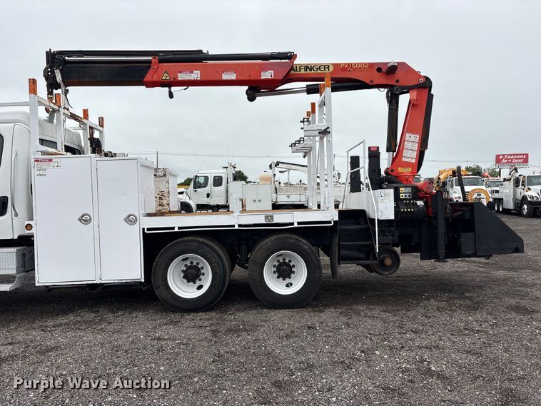 image for item EG9102 2005 Freightliner Business Class M2 Crew Cab crane truck