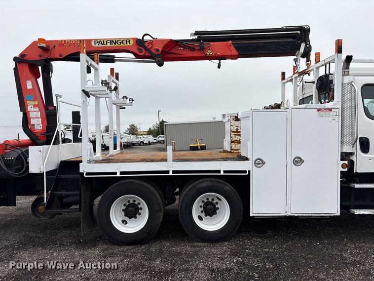 image for item EG9102 2005 Freightliner Business Class M2 Crew Cab crane truck