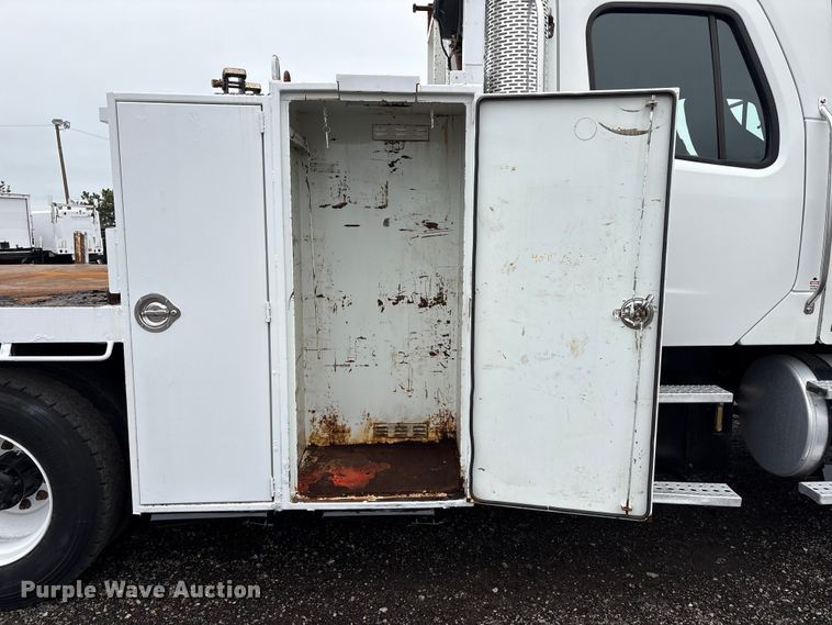 image for item EG9102 2005 Freightliner Business Class M2 Crew Cab crane truck