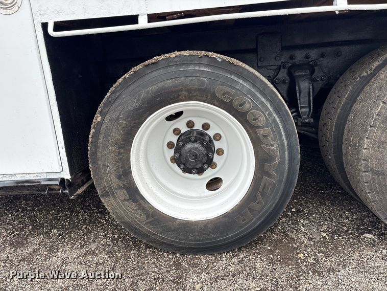 image for item EG9102 2005 Freightliner Business Class M2 Crew Cab crane truck