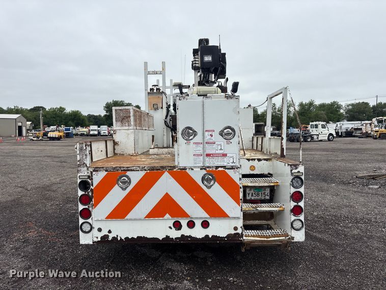 image for item EG9104 2012 Freightliner Business Class M2 crane truck