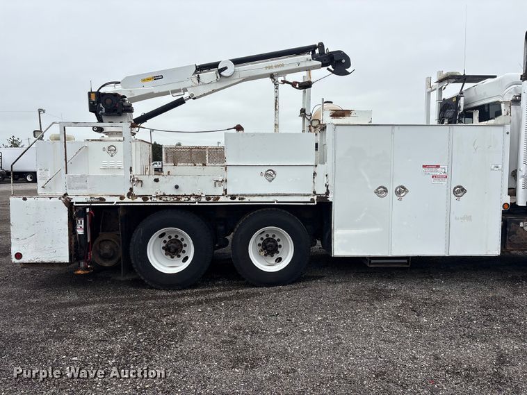 image for item EG9104 2012 Freightliner Business Class M2 crane truck