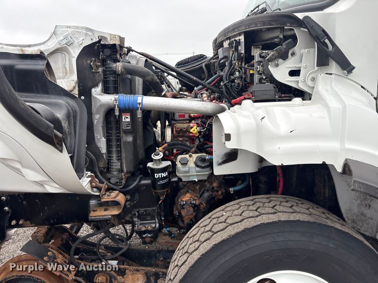 image for item EG9104 2012 Freightliner Business Class M2 crane truck