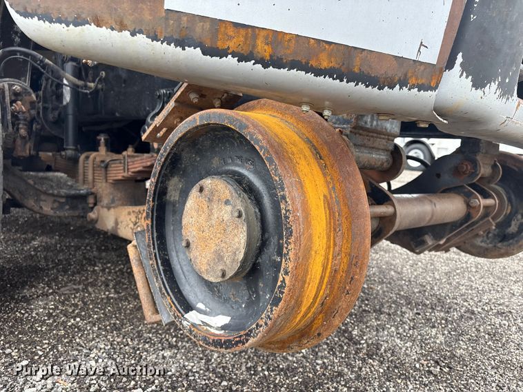 image for item EG9104 2012 Freightliner Business Class M2 crane truck
