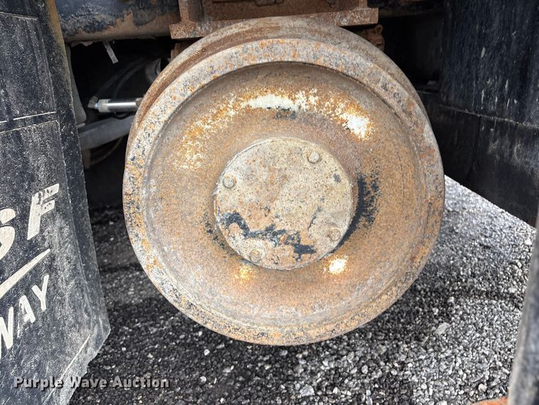 image for item EG9104 2012 Freightliner Business Class M2 crane truck