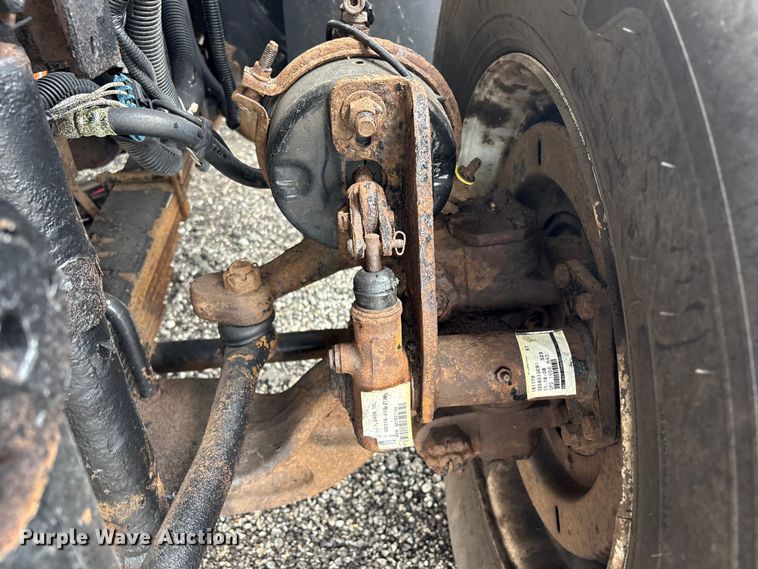 image for item EG9105 2009 International WorkStar 7500 crane truck