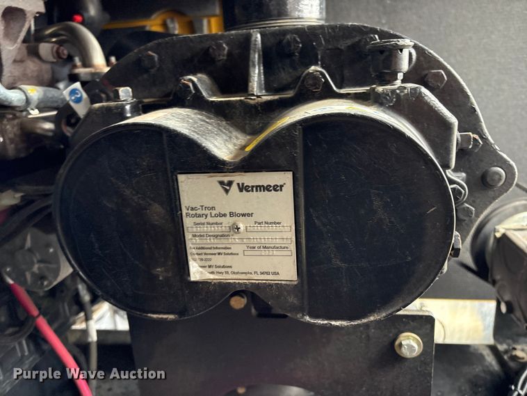 image for item EG9108 2023 Vermeer LP873SDT vacuum excavator