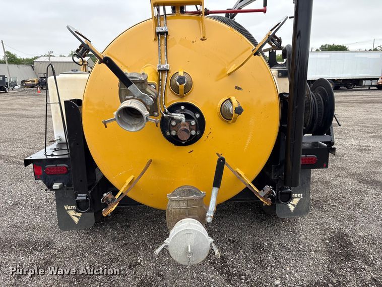 image for item EG9108 2023 Vermeer LP873SDT vacuum excavator