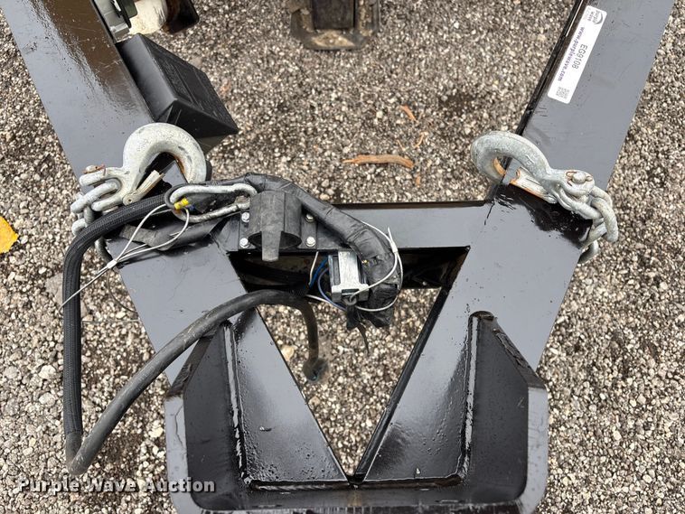 image for item EG9108 2023 Vermeer LP873SDT vacuum excavator