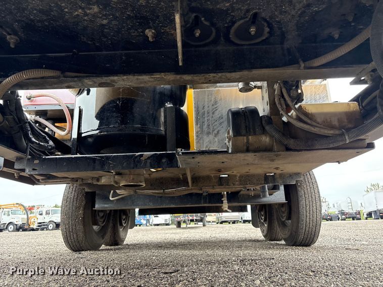 image for item EG9108 2023 Vermeer LP873SDT vacuum excavator