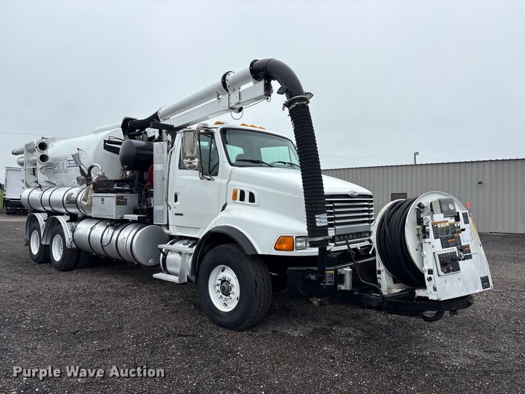 image for item EG9110 2009 Sterling L8500 sewer jetter truck