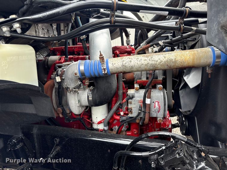 image for item EG9110 2009 Sterling L8500 sewer jetter truck