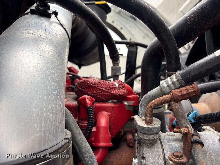 image for item EG9110 2009 Sterling L8500 sewer jetter truck