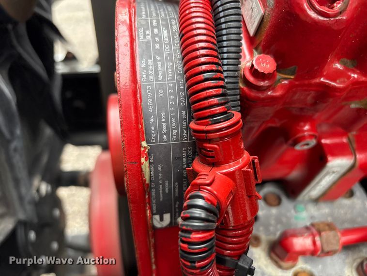 image for item EG9110 2009 Sterling L8500 sewer jetter truck