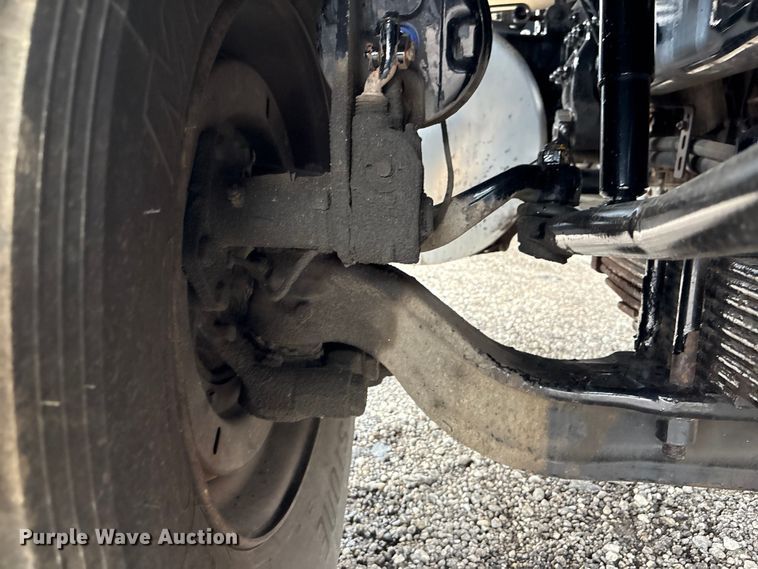 image for item EG9110 2009 Sterling L8500 sewer jetter truck