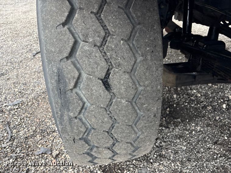 image for item EG9110 2009 Sterling L8500 sewer jetter truck