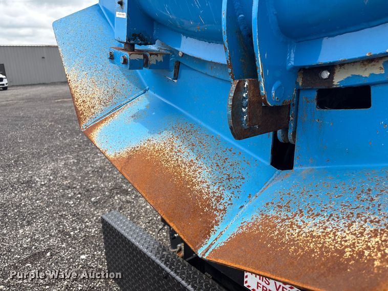 image for item EG9117 1997 Ford LT8501 sewer jetter truck