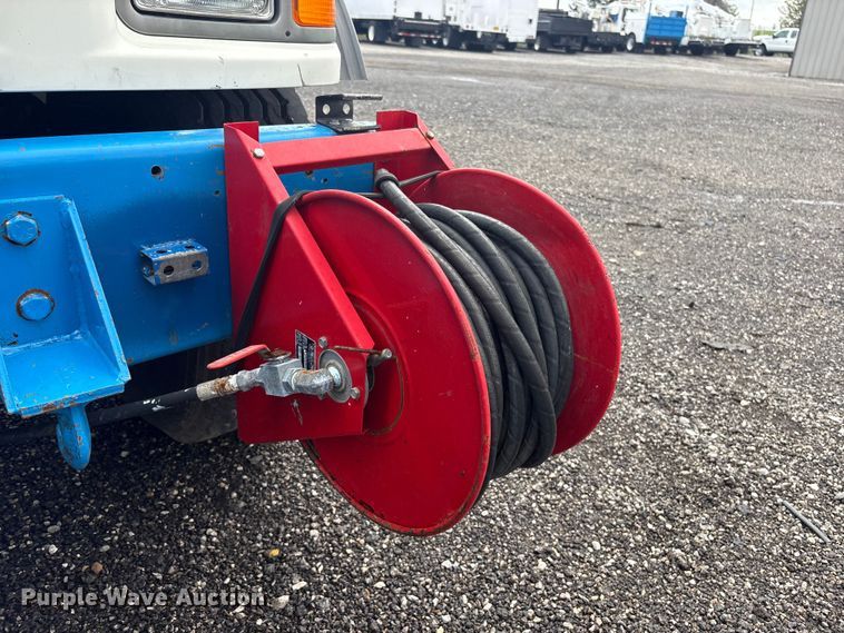 image for item EG9117 1997 Ford LT8501 sewer jetter truck