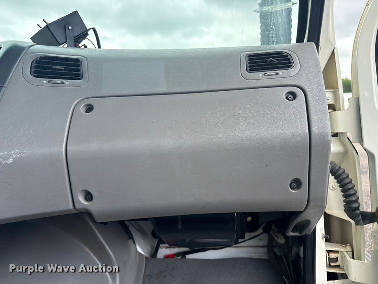 image for item EG9117 1997 Ford LT8501 sewer jetter truck