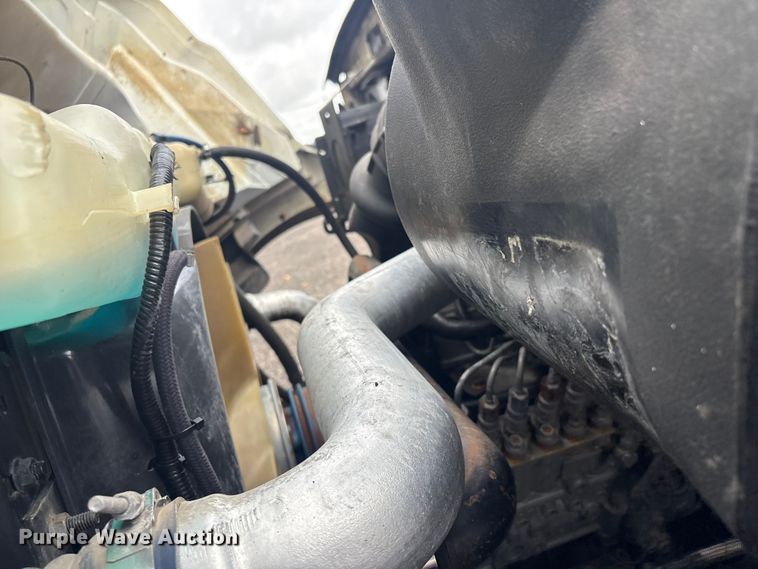 image for item EG9117 1997 Ford LT8501 sewer jetter truck