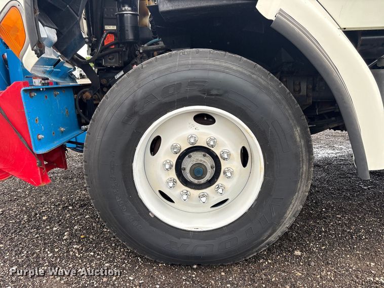 image for item EG9117 1997 Ford LT8501 sewer jetter truck