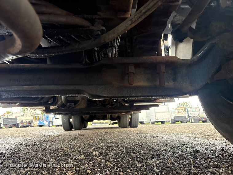 image for item EG9117 1997 Ford LT8501 sewer jetter truck