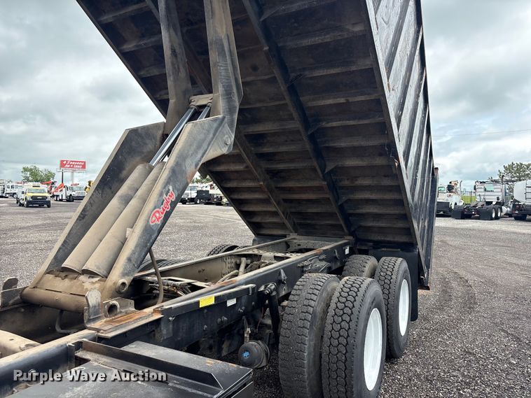 image for item EG9118 2010 Freightliner Business Class M2 grapple crane truck