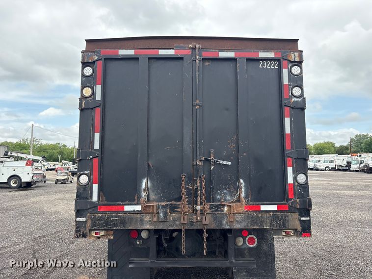 image for item EG9118 2010 Freightliner Business Class M2 grapple crane truck