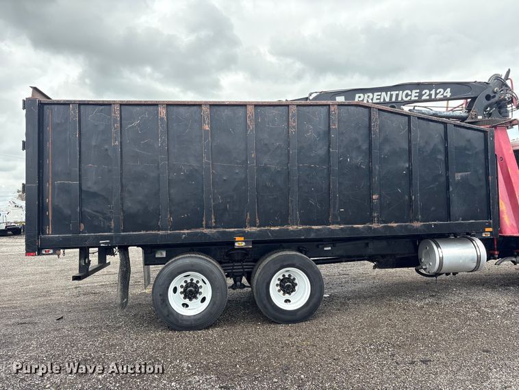 image for item EG9118 2010 Freightliner Business Class M2 grapple crane truck