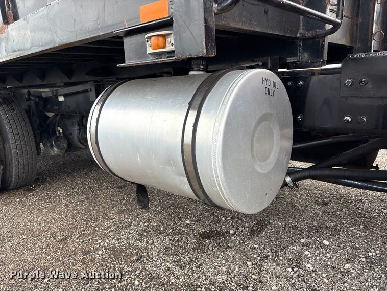 image for item EG9118 2010 Freightliner Business Class M2 grapple crane truck