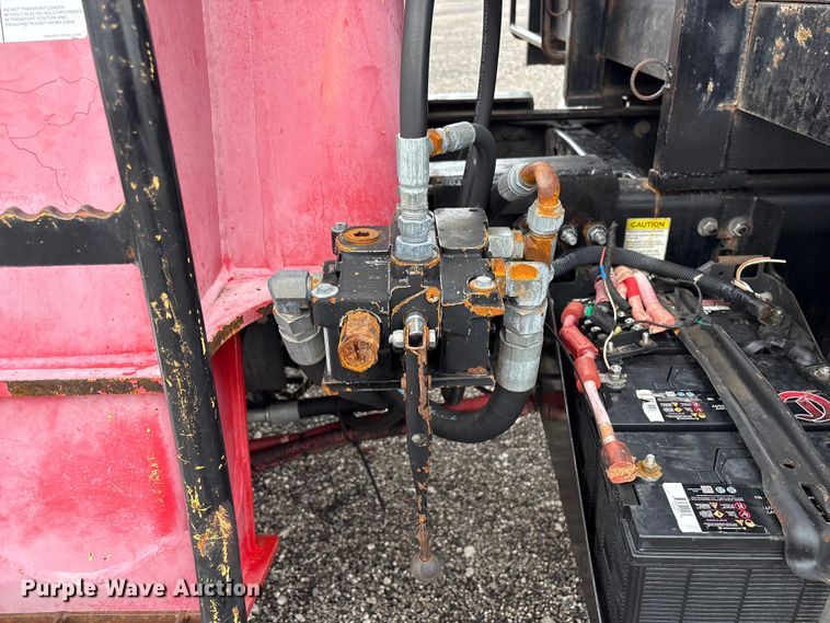 image for item EG9118 2010 Freightliner Business Class M2 grapple crane truck