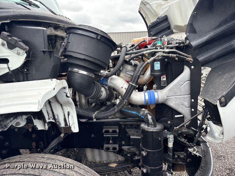 image for item EG9118 2010 Freightliner Business Class M2 grapple crane truck