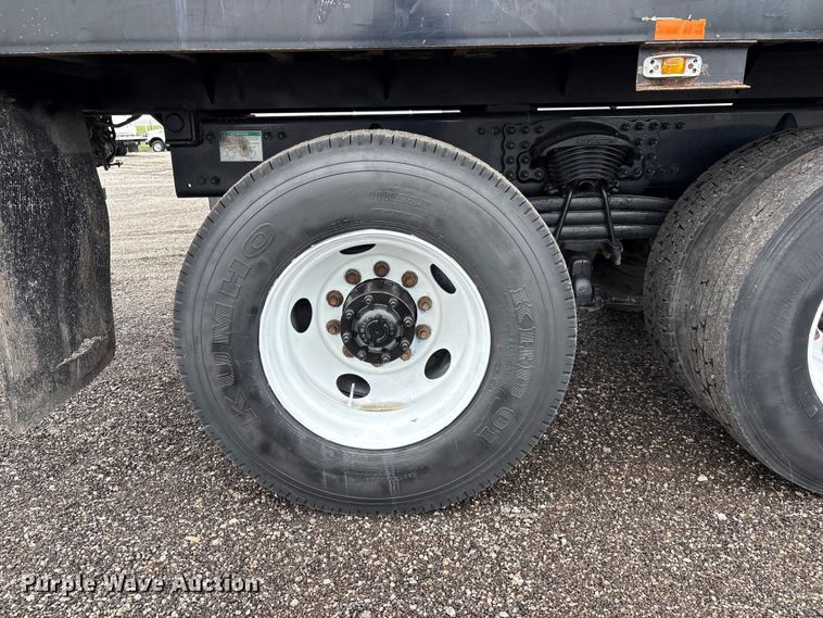 image for item EG9118 2010 Freightliner Business Class M2 grapple crane truck