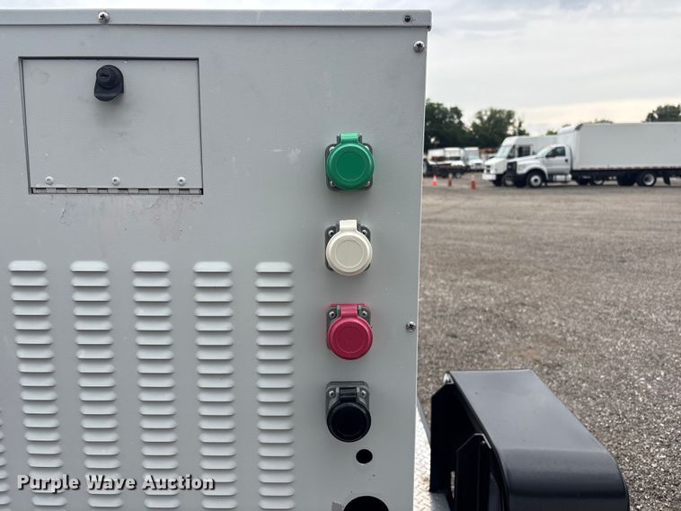 image for item EG9127 2014 Wells cargo  XBCI84E1N generator