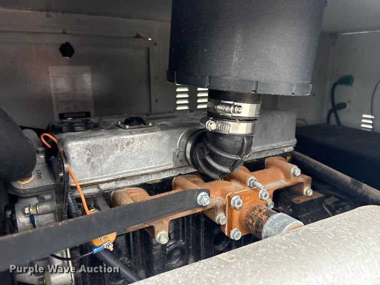 image for item EG9127 2014 Wells cargo  XBCI84E1N generator