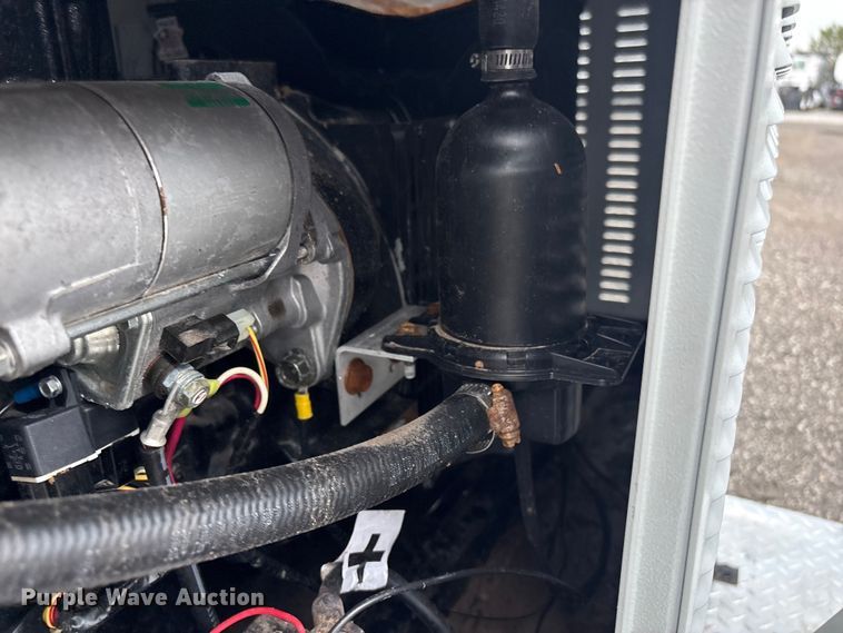 image for item EG9127 2014 Wells cargo  XBCI84E1N generator