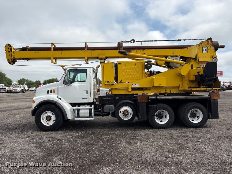 image for item EG9142 2006 Sterling L7500 pressure digger truck