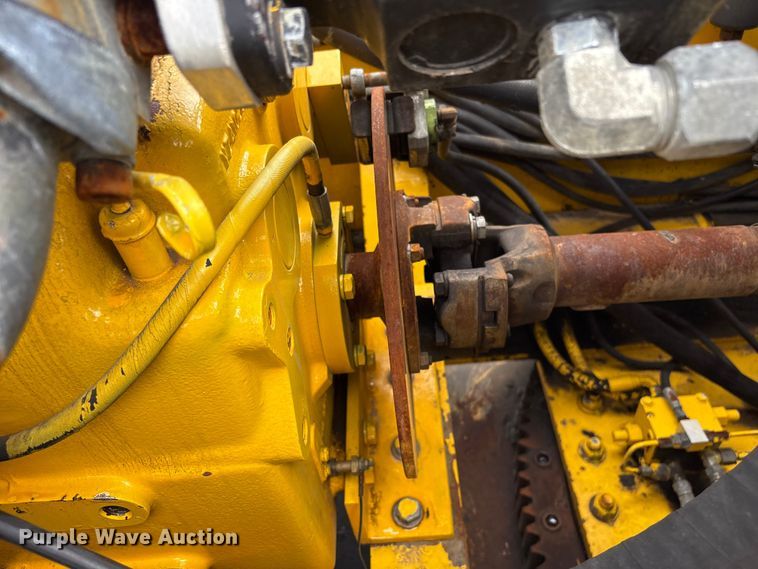 image for item EG9142 2006 Sterling L7500 pressure digger truck