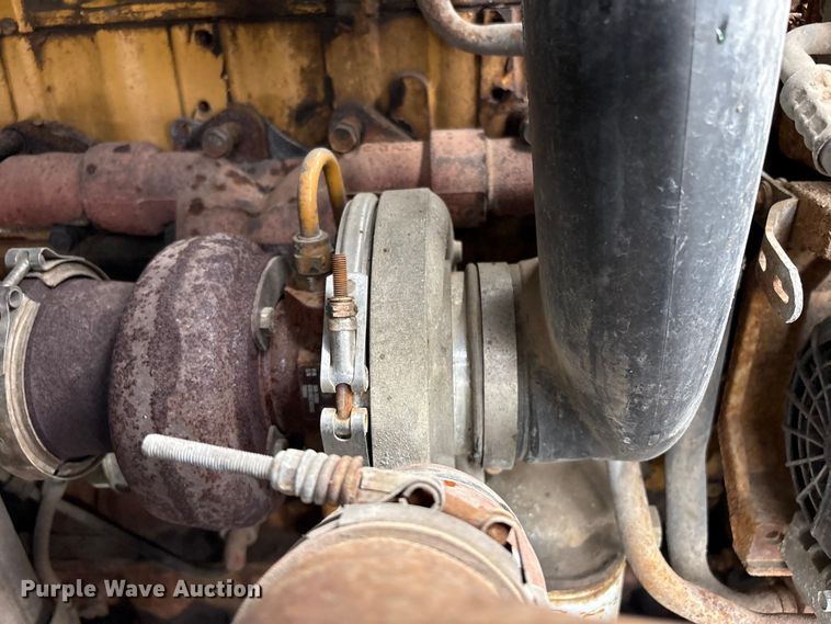 image for item EG9142 2006 Sterling L7500 pressure digger truck