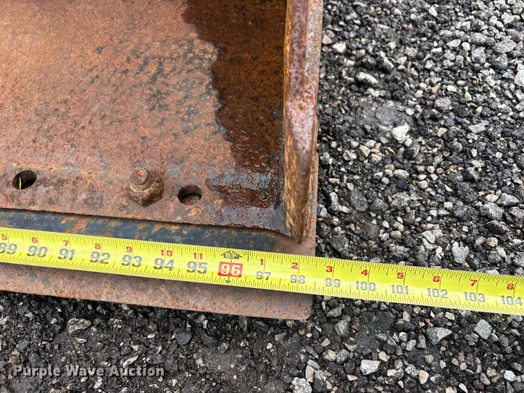 image for item EG9143 2006 New Holland B95TC Backhoe