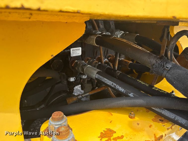 image for item EG9143 2006 New Holland B95TC Backhoe