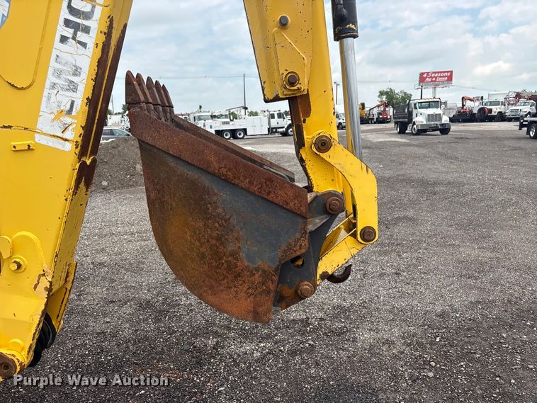 image for item EG9143 2006 New Holland B95TC Backhoe